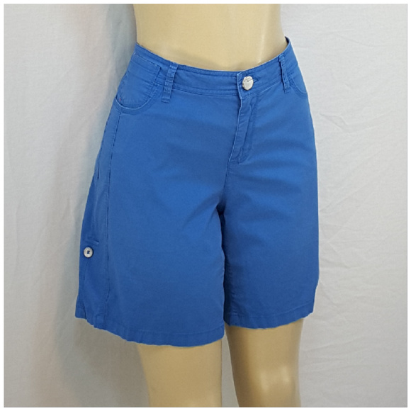 DKNY JEANS, Flat Front Shorts, size 12 - Picture 3 of 8